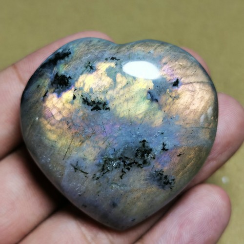 Polished Nice Rainbow Purple Flash Labradorite Spectrolite Heart Reiki Stone - Picture 6 of 8