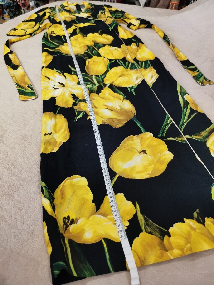 AUTH Dolce & Gabbana yellow tulips floral printed black AUTH Dolce & Gabbana yellow tulips floral printed black