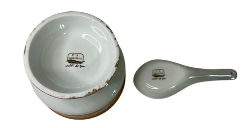 Vintage Asian Porcelain Soup Bowls & Spoons Gold Trim Set of 4 - Picture 3 of 6