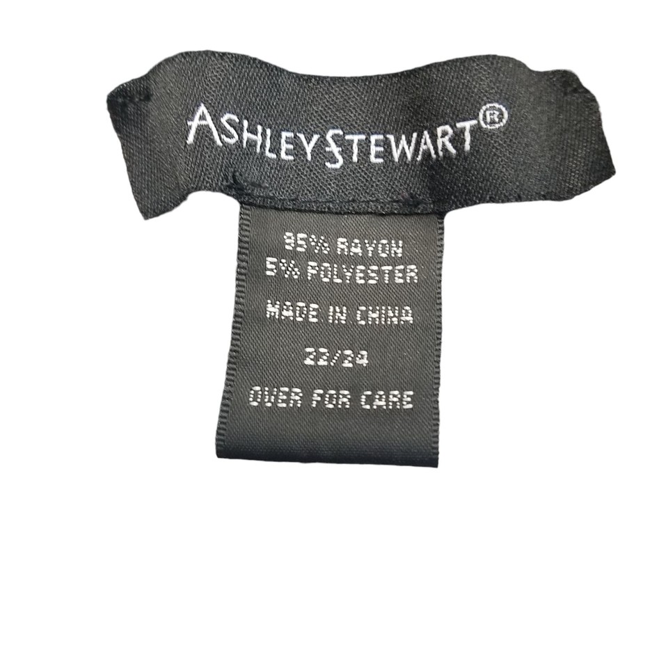 Ashley Stewart Womens Sz 22 Black White Geometric Short Sleeve Knitted