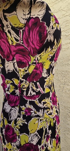Vintage 1940s Rose and leaf print Dress - Picture 10 of 15