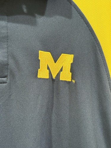 Michigan Wolverines Polo shirt Men's XL Blue J. America Performance Outdoor Golf - Picture 2 of 8