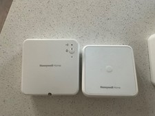 Honeywell T4R 7-Day Wireless Programmable Thermostat - Y4H910RF4003