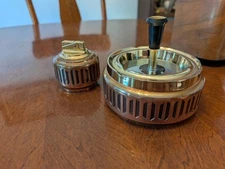 Copper roulette ashtray and lighter vintage excellent condition. Needs Flint 