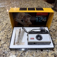 Vintage Kodak Instamatic 124 Color Camera Untested Original Box