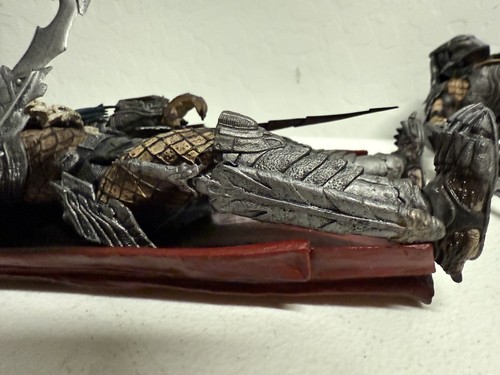 Aliens vs Predator AVP Elder Predator Action 2 Figuren Set 9" McFarlane 2004 - Bild 9 von 15