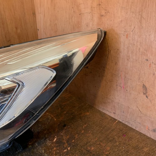 Ford Kuga Headlight Headlamp Passenger Left N/S Xenon Mk2 16-19 GV41-13W030-DG - Picture 3 of 15