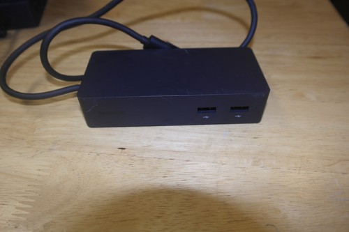 Microsoft 1661 Surface Docking Station - Black - Picture 6 of 7