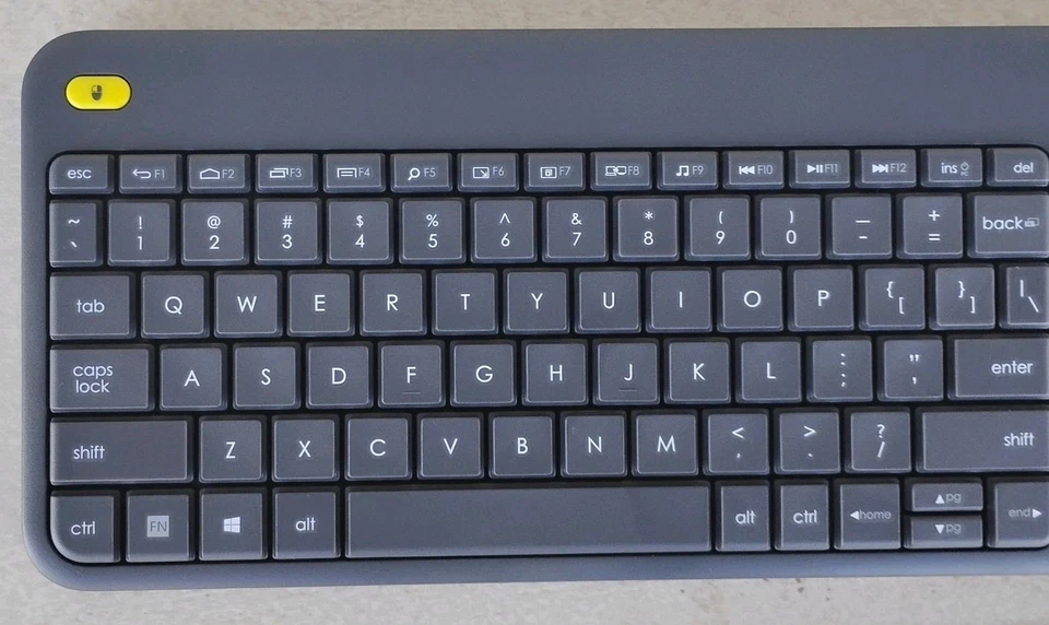 Logitech K400 Plus keyboard RF Wireless - Black - Image 3 of 4