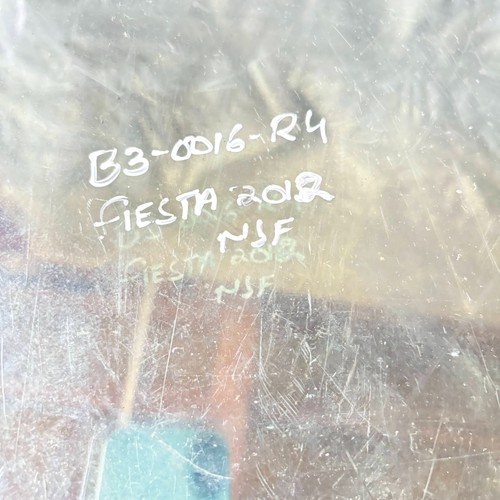 FORD FIESTA DOOR GLASS WINDOW 2015 FRONT PASSENGER SIDE NEAR SIDE - Picture 11 of 13