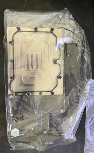 EK-Quantum Vector N+ RX 6800XT/6900XT D-RGB - Nickel + Plexi - Zdjęcie 8 z 10