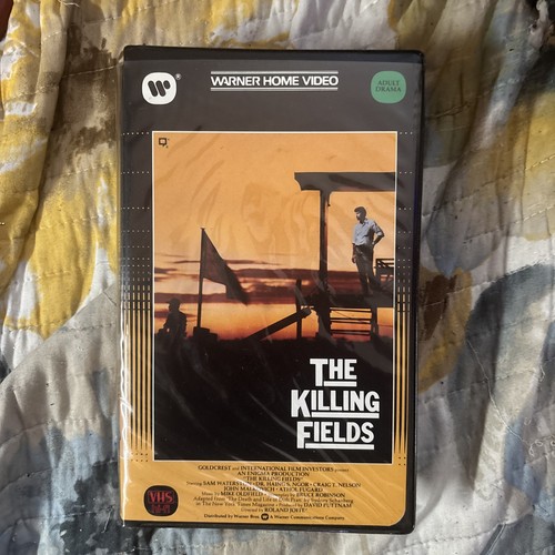 Warner Home Video The Killing Fields (1984) Clamshell VHS - Picture 1 of 8