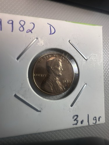 1982 Penny Small Date No Mint Mark Copper 3.1 grams transitional Rare