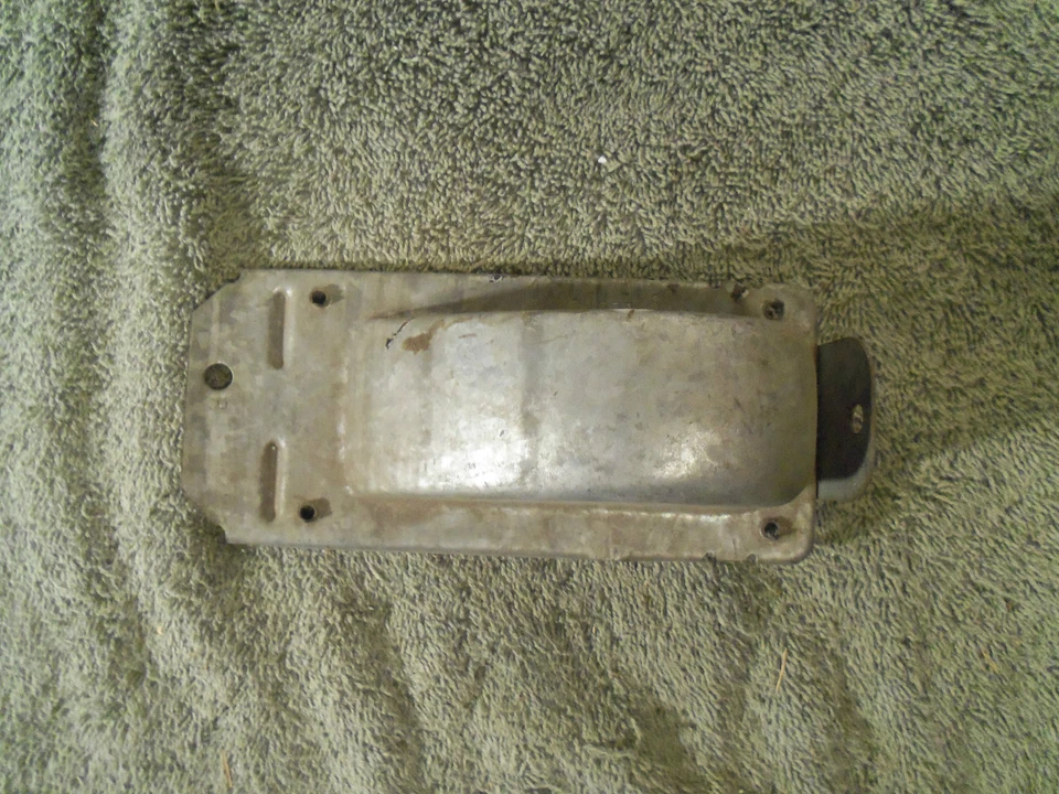 NOS 1966 FORD GALAXIE 500 7 LITROS CARCAÇA DA LÂMPADA DE ESTACIONAMENTO R.H. C6AZ-13206-A - Imagem 2 de 3