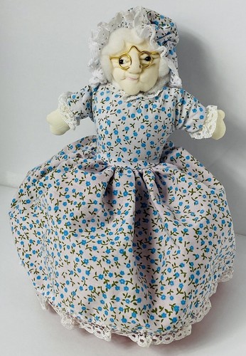 Vintage Alma's Designs Little Red Riding Hood /Grandma Topsy Turvy doll 2 in 1 - Picture 2 of 6