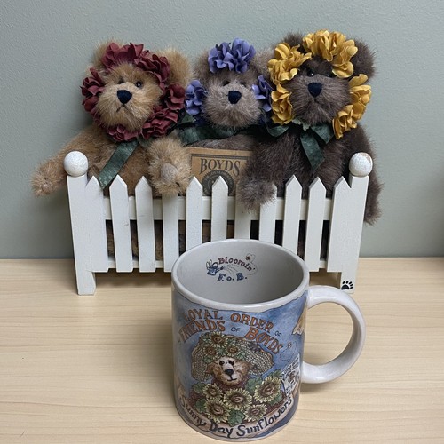 BOYDS BEARS TRIO IN WHITE PICKET FENCE FLOWER HOPE JOY LOVE + Mug - Picture 3 of 12