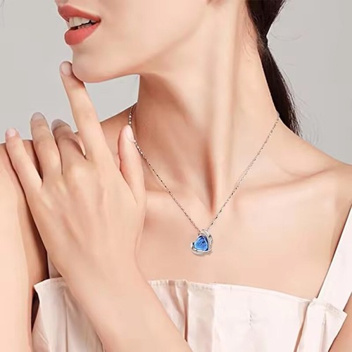 Heart Urn Ashes Necklace for Women Cremation Crystals Pendant Memorial Jewelry - Picture 3 of 24