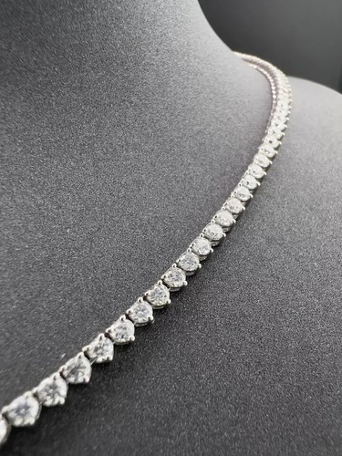 18K White Gold 12.08ct Round Diamond Graduated Tennis Necklace | GIA Certified - Picture 3 of 10