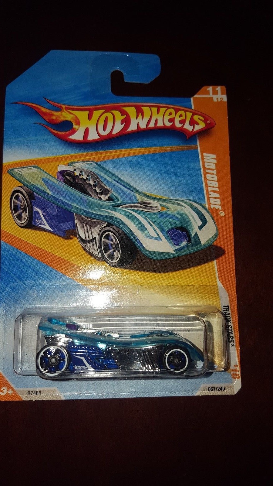 Picture 1 of 3