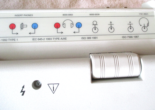Welch Allyn Grason Stadler GSI 61 Clinical Audiometer 1761. RECENT CALIBRATION - Picture 7 of 18