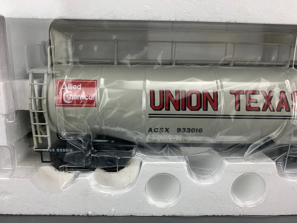 Atlas O 6407-2 ACF 33K Gallon Union Texas Tank Car ACSX 933016 3-Rail NIB! O2682 - Image 4 of 4