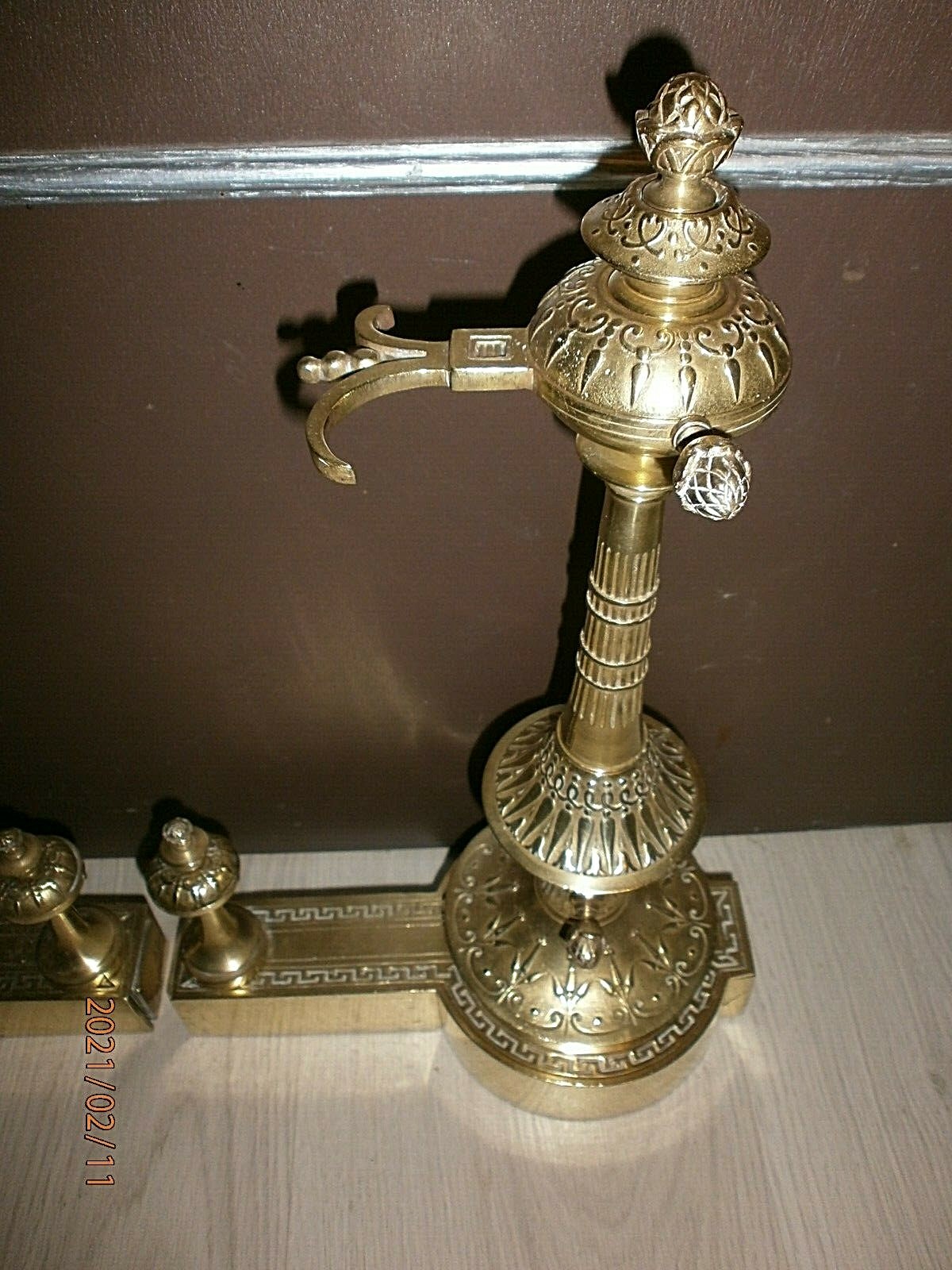 Picture 2 of 6