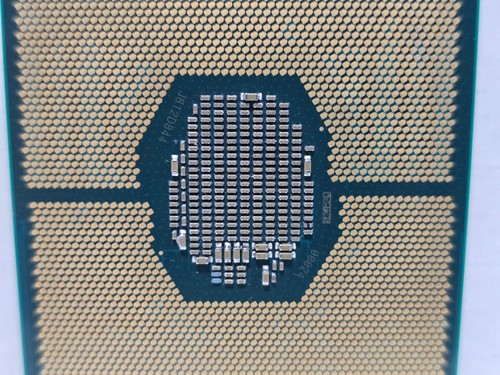 Intel Xeon Gold 6154 SR3J5 Server Processor FCLGA3647 3.0 GHz 18 Core CPU - Picture 8 of 9