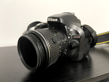 Nikon D5200 24.1MP Digital SLR Camera Kit - in Black With 18-55mm Lens
