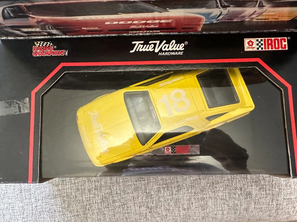 Racing Champions True Value IROC 道奇 Daytona 黄色压铸 1: 24 — 第 3/4 张图片