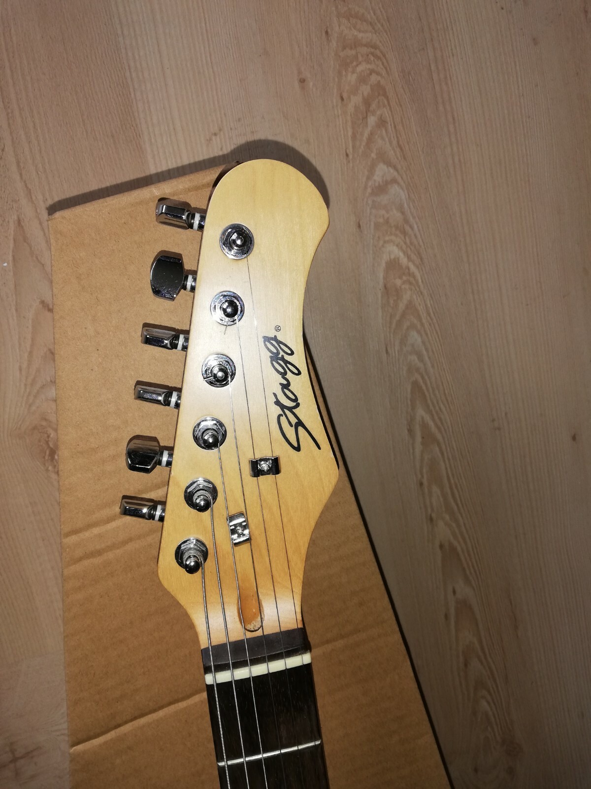 Stagg s300-bk e-guitarra usado usado usado buen estado eece7e Stagg s300-bk e-guitarra usado usado usado buen estado eece7e