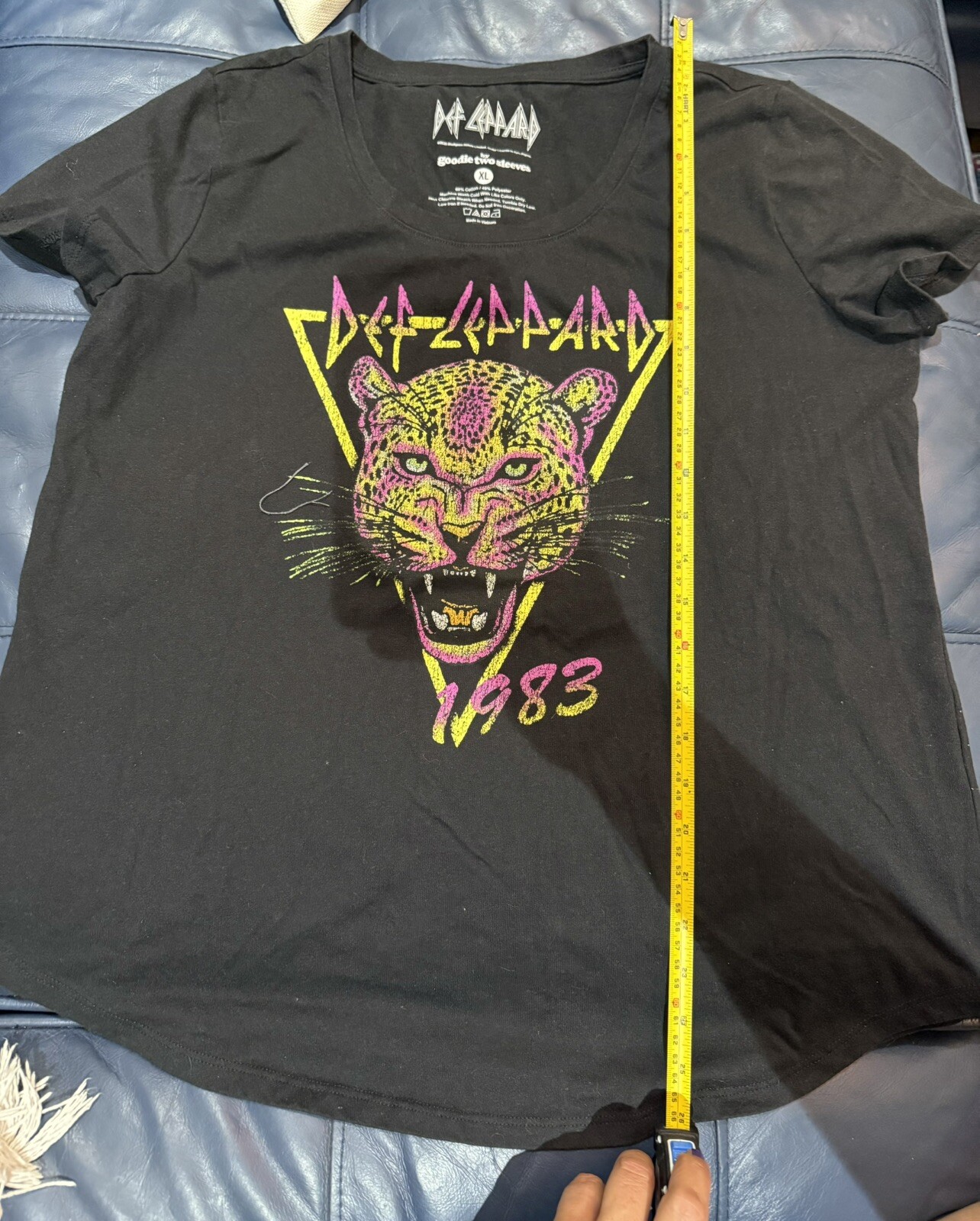 Picture 1 of 4