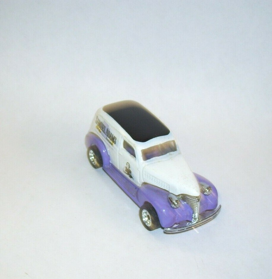 1992 Matchbox '39 Chevy Sedan Samuel Adams Brew House Philadelphia