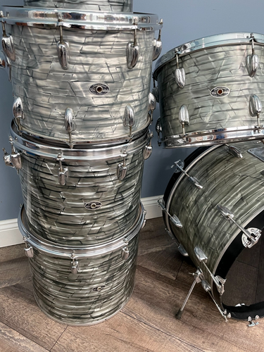1970s Slingerland 8 PC Light Blue Pearl Drum Set - Picture 5 of 21