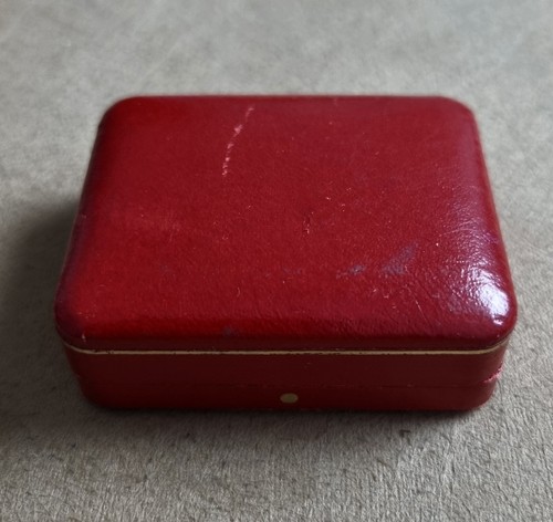 MAJORICA Perlas vintage red leather box for earrings 1970-1980s' - Imagen 3 de 12