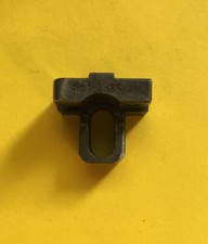 *USED* 5650-UNION SPECIAL-FEED DOG HOLDER FOR SEWING MACHINE *FREE SHIPPING*