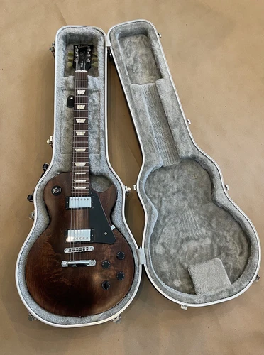 Les Paul Studio Guitar 