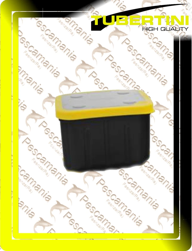 TUBERTINI S.R.L. Contenitore in plastica Tubertini Bait Box Forato 17,5x17,5x9,5 cm 2 lt