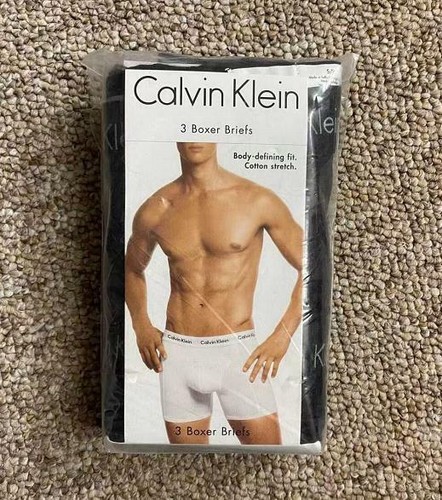 Paquete de 3 calzoncillos boxer Calvin Klein para hombre de ajuste clásico 100 % algodón, precio de venta sugerido por el fabricante: 39,50 USD - Imagen 3 de 7