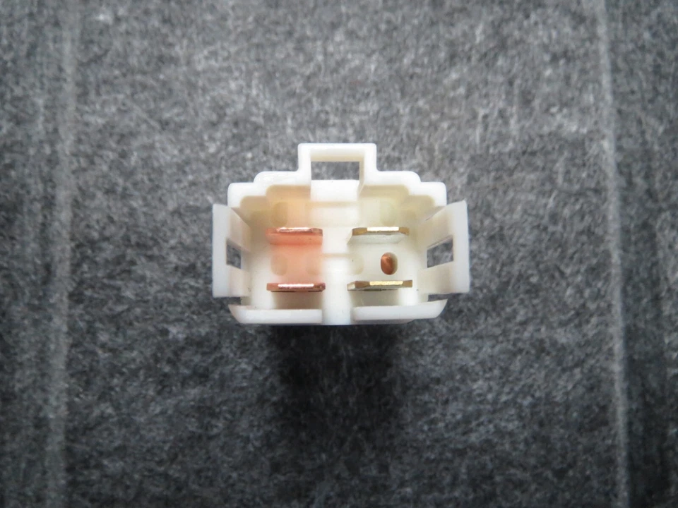 Relé de CA para Mitsubishi Subaru 056700-9180 Hecho en Japón por DENSO - ¡Envío rápido! Foto 2 de 4