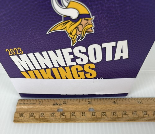 Minnesota Vikings 2023 calendario deportivo día a día equipo NFL Turner licencia nuevo en caja - Imagen 9 de 9