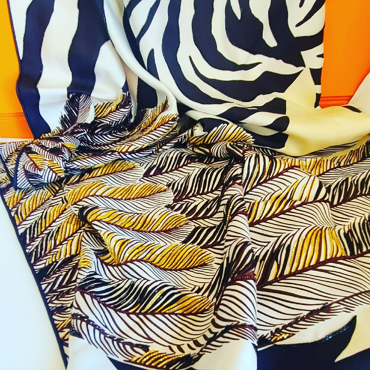 エルメス スカーフ カレ90 ゼブラペガサス Zebra Pegasus HERMES シルクスカーフ 【中古】 エルメス スカーフ エルメス  HERMES | ギャラリーレア楽天市場店