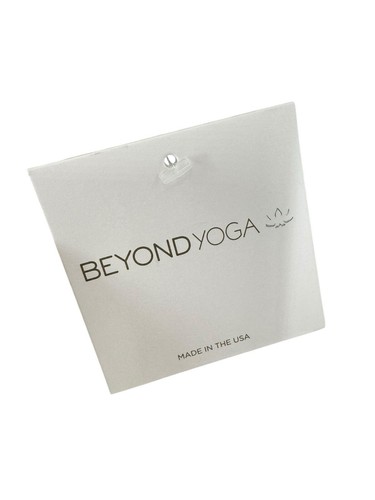Beyond Yoga Women's Heathered Gray High-Waisted Biker Shorts Size Small NWT - Picture 4 of 6