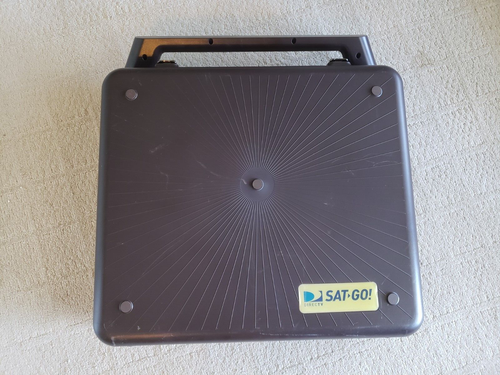 NR Working DirecTV SAT-GO 17" LCD Portable Satellite System Dish TV - Picture 4 of 13