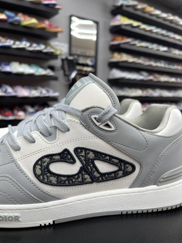 Size 43EU/10US - Dior B57 Low Grey Monogram Retail $1,250 - Picture 5 of 14