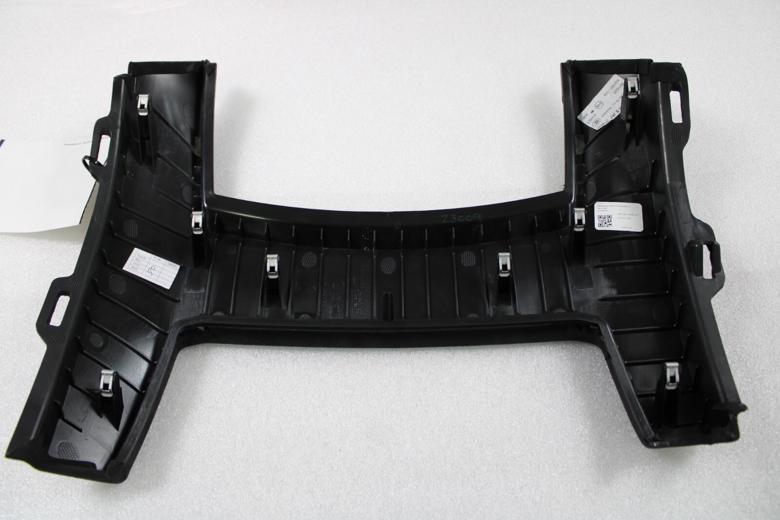 Lamborghini Urus, Center Lower Dash Panel, Used, P/N 4ML857916B