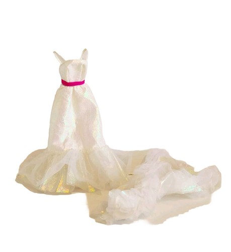 Mattel Barbie Doll Crystal Iridecent Shimmery Gown and Boa - Picture 8 of 8