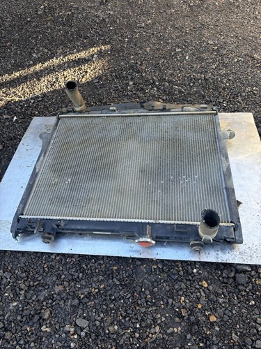 2018 Isuzu D-Max Yukon Engine Cooling Radiator 1.9 D Manual 2017-2021 - Picture 4 of 8
