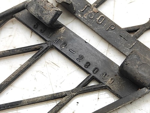 TOYOTA PREVIA 2.0 D4D 85KW 2002 LHD FRONT BUMPER GRILL COVER TRIM 5271128040 - Picture 11 of 12