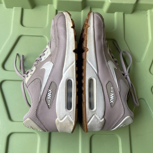 Nike Air Max 90 Low Leather Shoes 325213-210 Women’s Size US 10 UK 7.5 EUR 42 - Picture 6 of 10