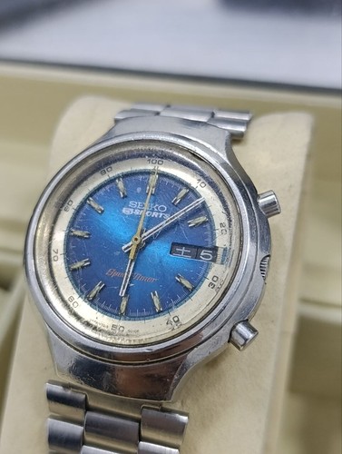 SEIKO 7015-8000 Automatic Chronograph Watch Vintage (NOT WORKING) - Picture 2 of 7